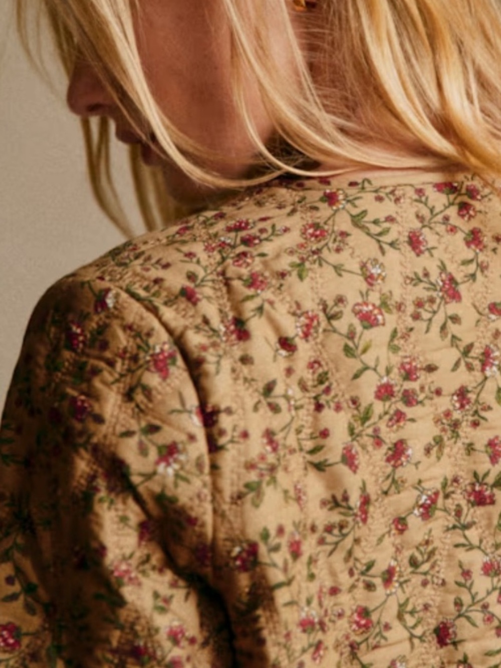 Sezane Paoline Quilted Floral Jacket in Miranda Beige Size 34 NWT - Picture 8 of 8